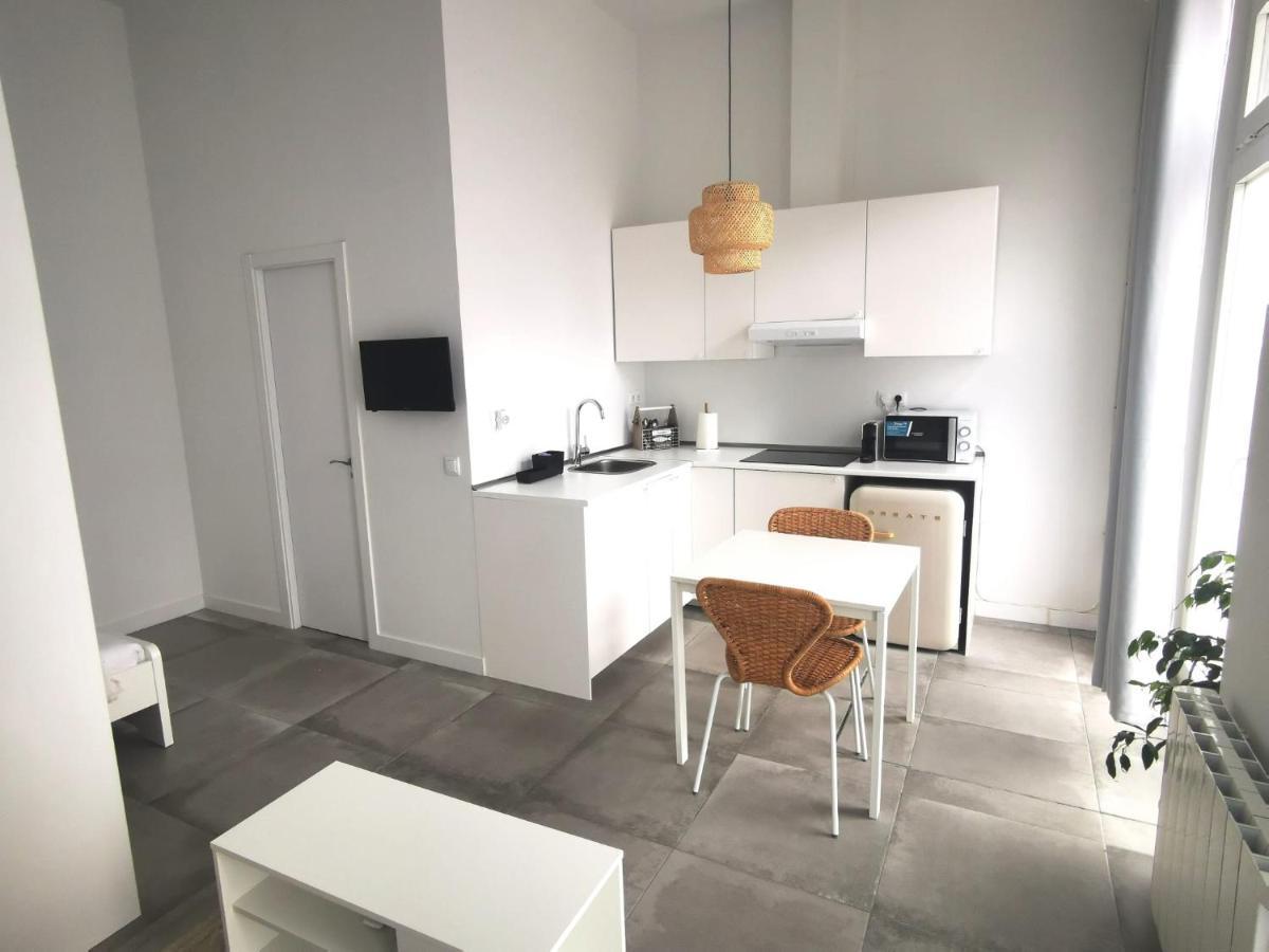Apartamento Andres Tamayo Av America Madrid Exteriör bild