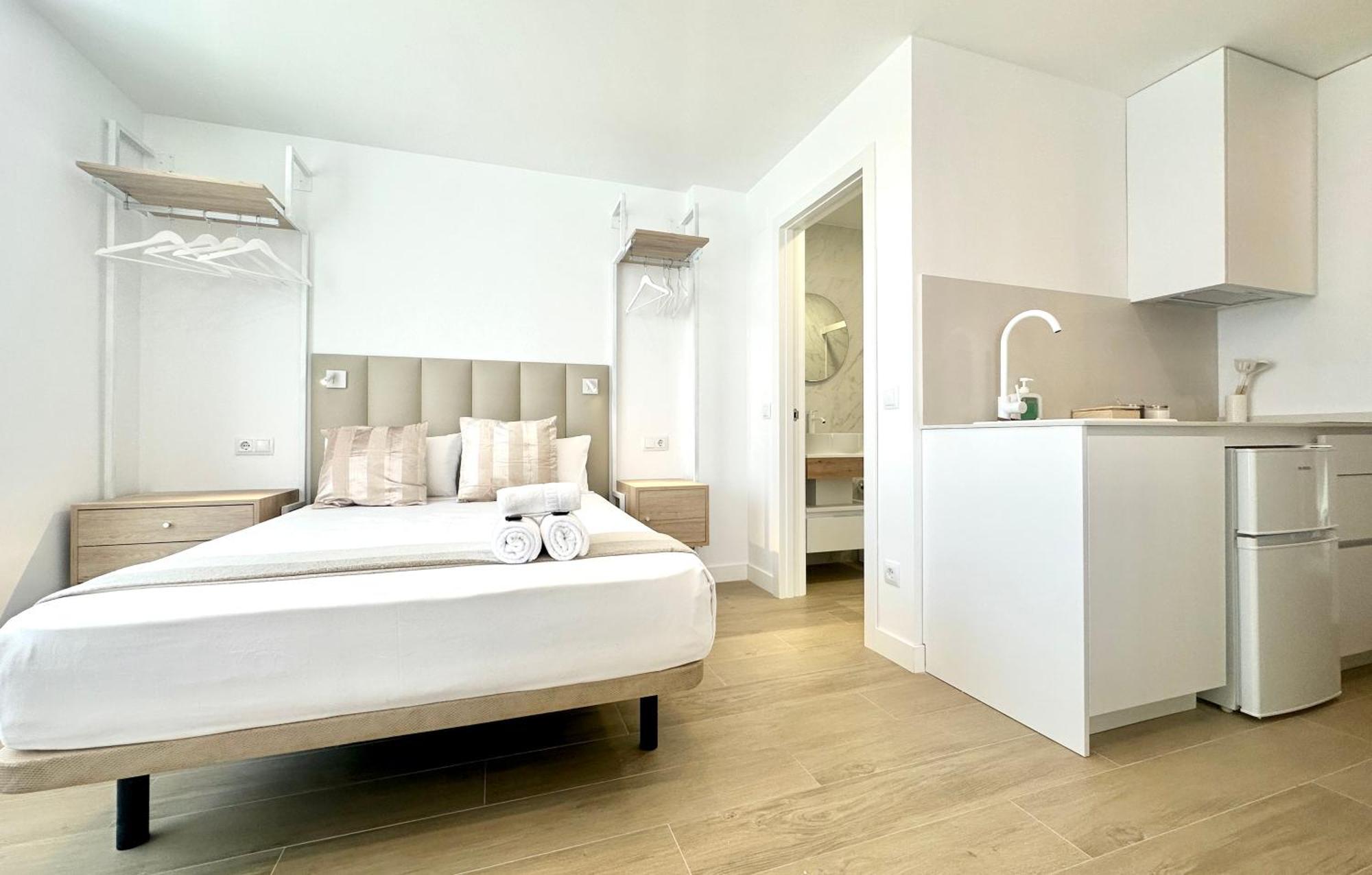 Apartamento Andres Tamayo Av America Madrid Exteriör bild