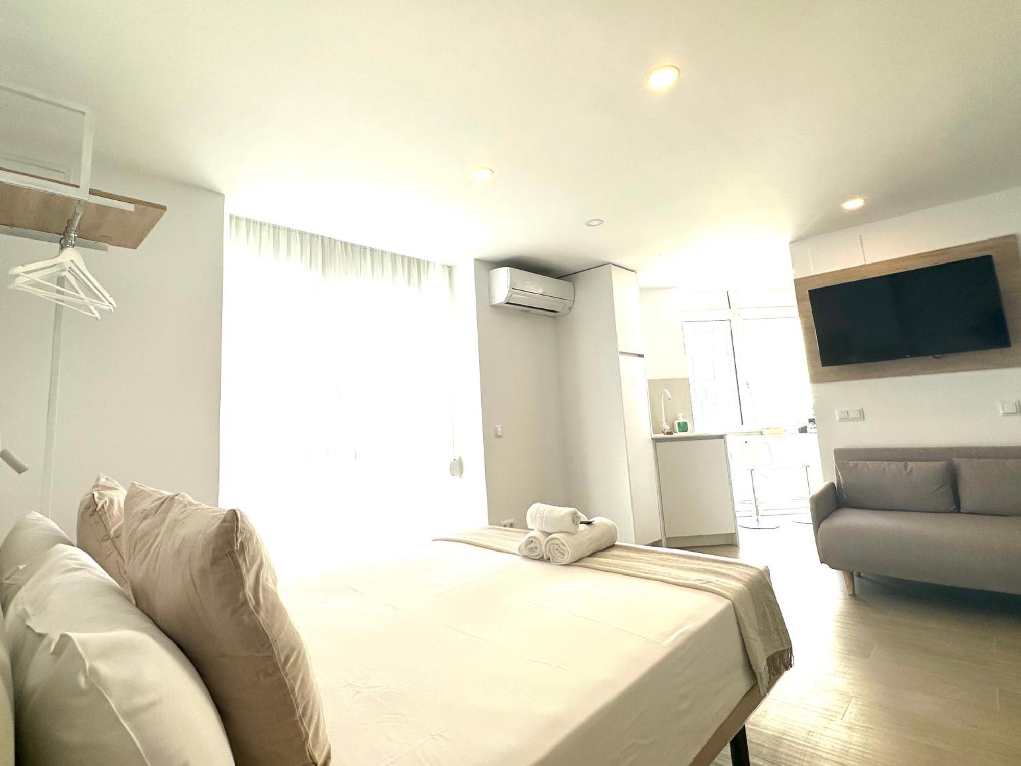 Apartamento Andres Tamayo Av America Madrid Exteriör bild